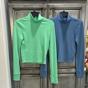 Women’s American Eagle Outfitters Mock Neck Ribbed Blue and Green Crop Tops
